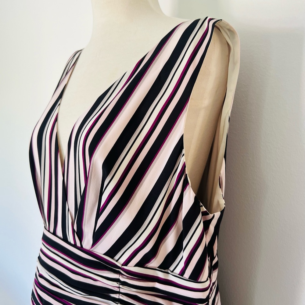 St John Stiped Dress - Picture 3 of 8